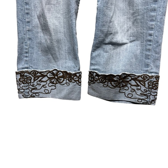 Y2K Embroidered Denim Capri 10T - Picture 3 of 4